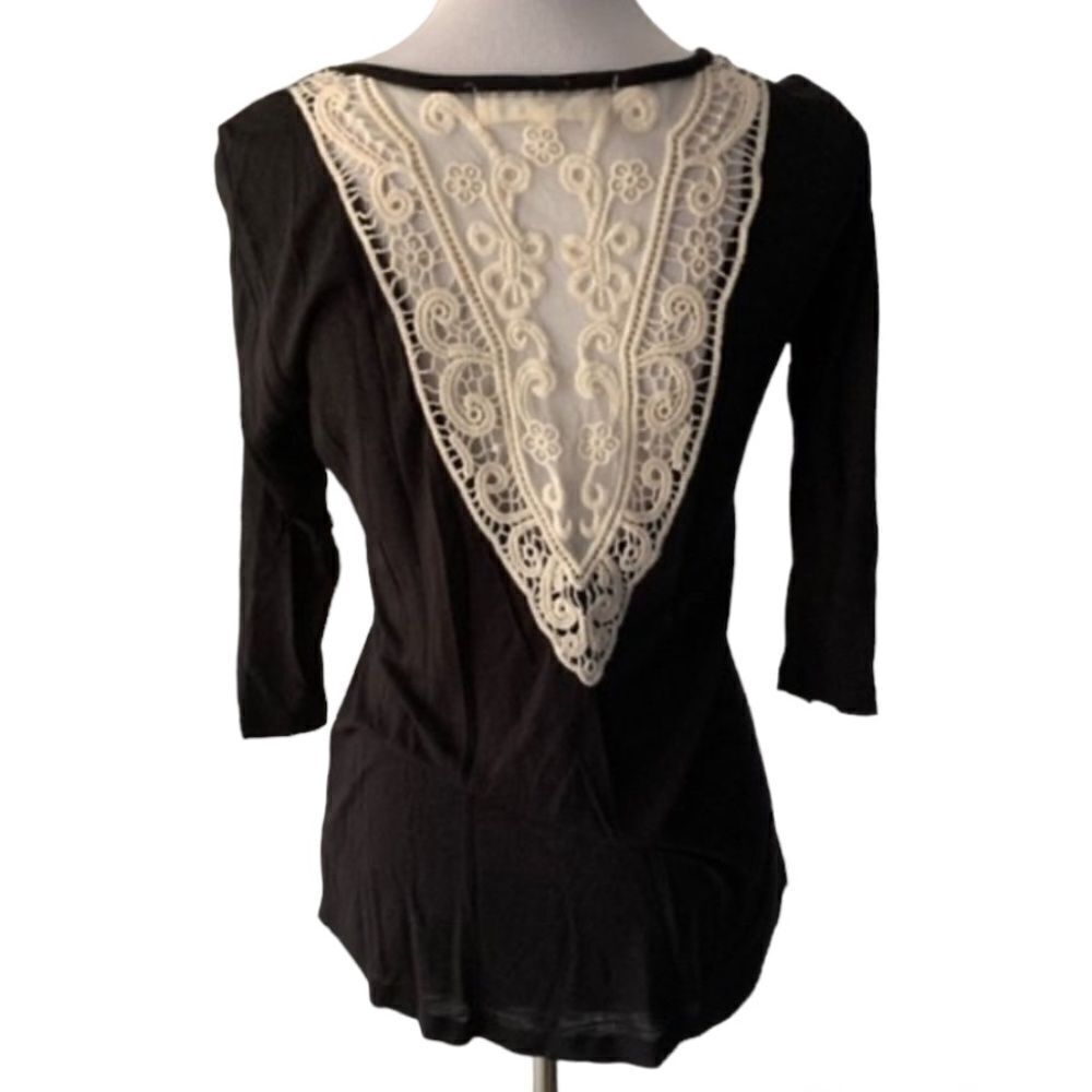 Pink Rose Black 3/4 Sleeve w/crochet Back size M
